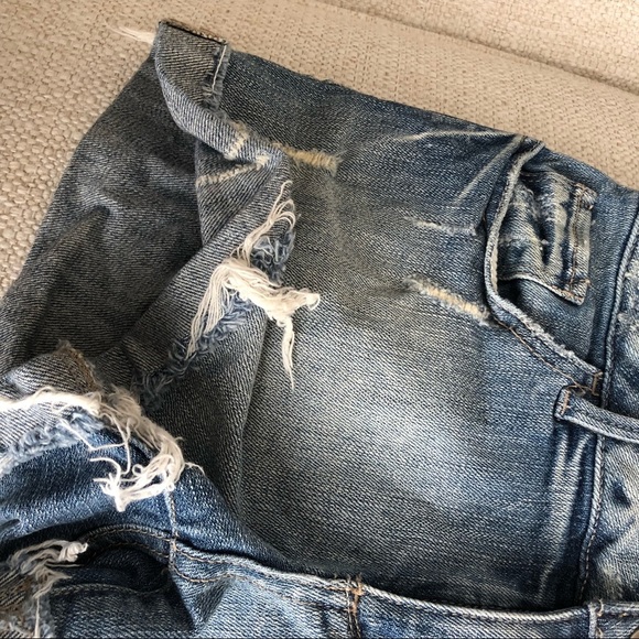 Forever 21 Jean Shorts Distressed Medium Wash 26 - Picture 2 of 5